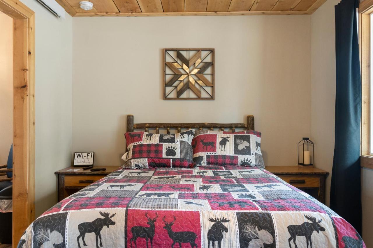 Lake Almanor Lodge เชสเตอร์ ภายนอก รูปภาพ